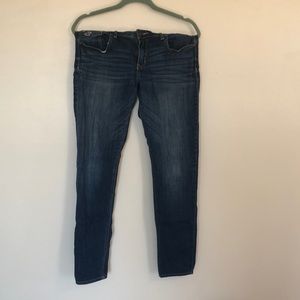 Hollister skinny jeans. W30 L31 11R